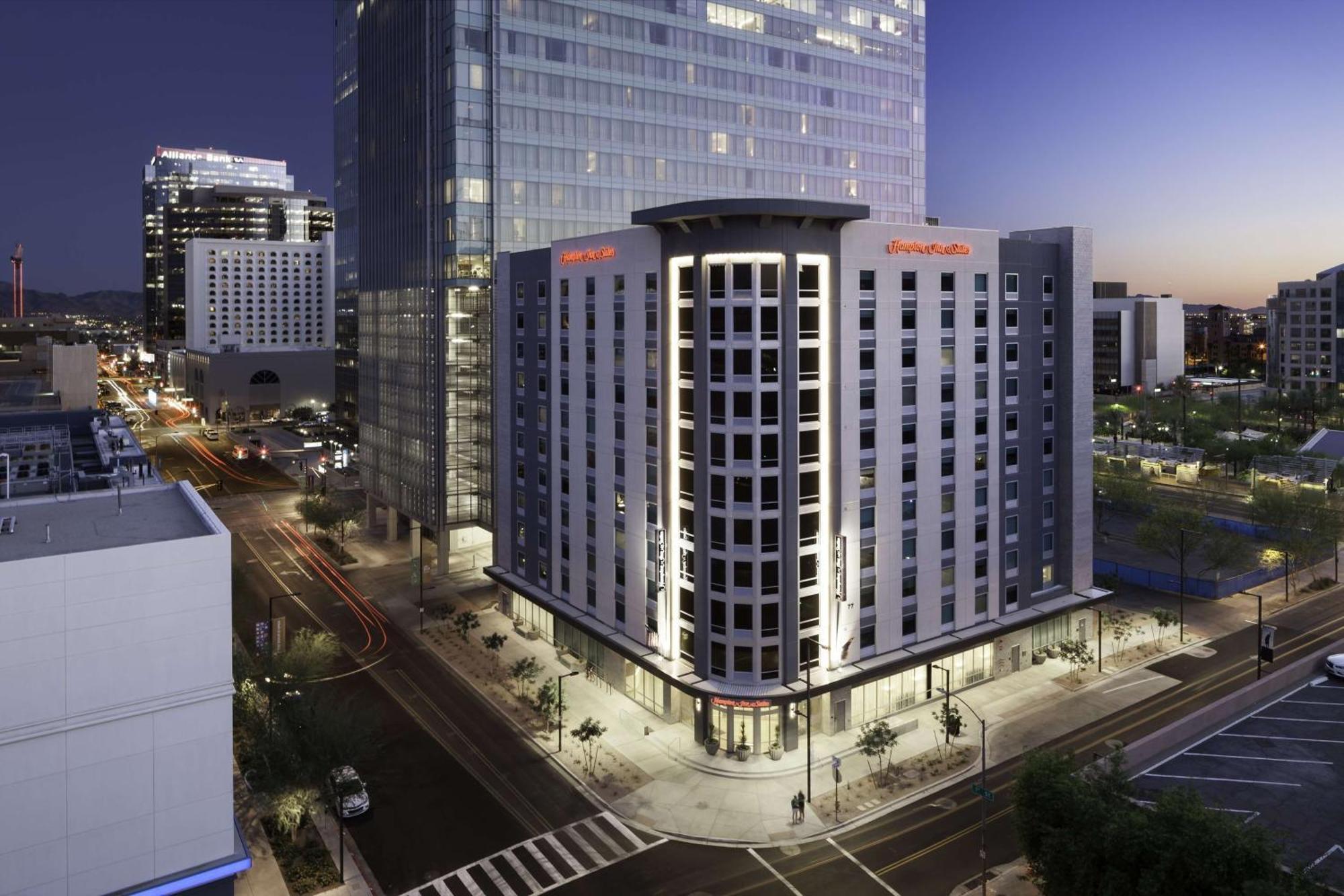 Hampton Inn & Suites Phoenix Downtown Esterno foto
